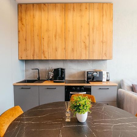 Pearl Premium Apartments 3 Kiev Dış mekan fotoğraf