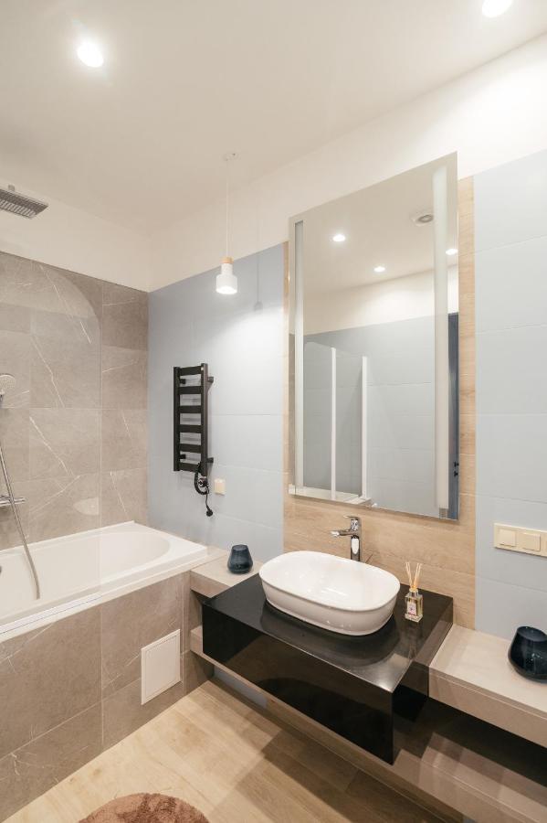Pearl Premium Apartments 3 Kiev Dış mekan fotoğraf