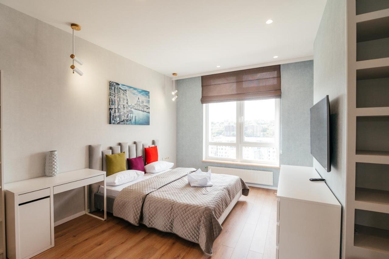 Pearl Premium Apartments 3 Kiev Dış mekan fotoğraf